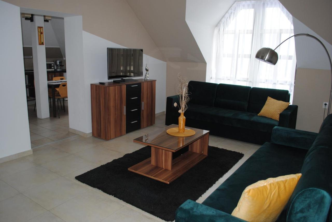Dog Friendly Dom, Apartamenty Wichrowe Wzgorza Z Basenem Brenna Ustron Kültér fotó