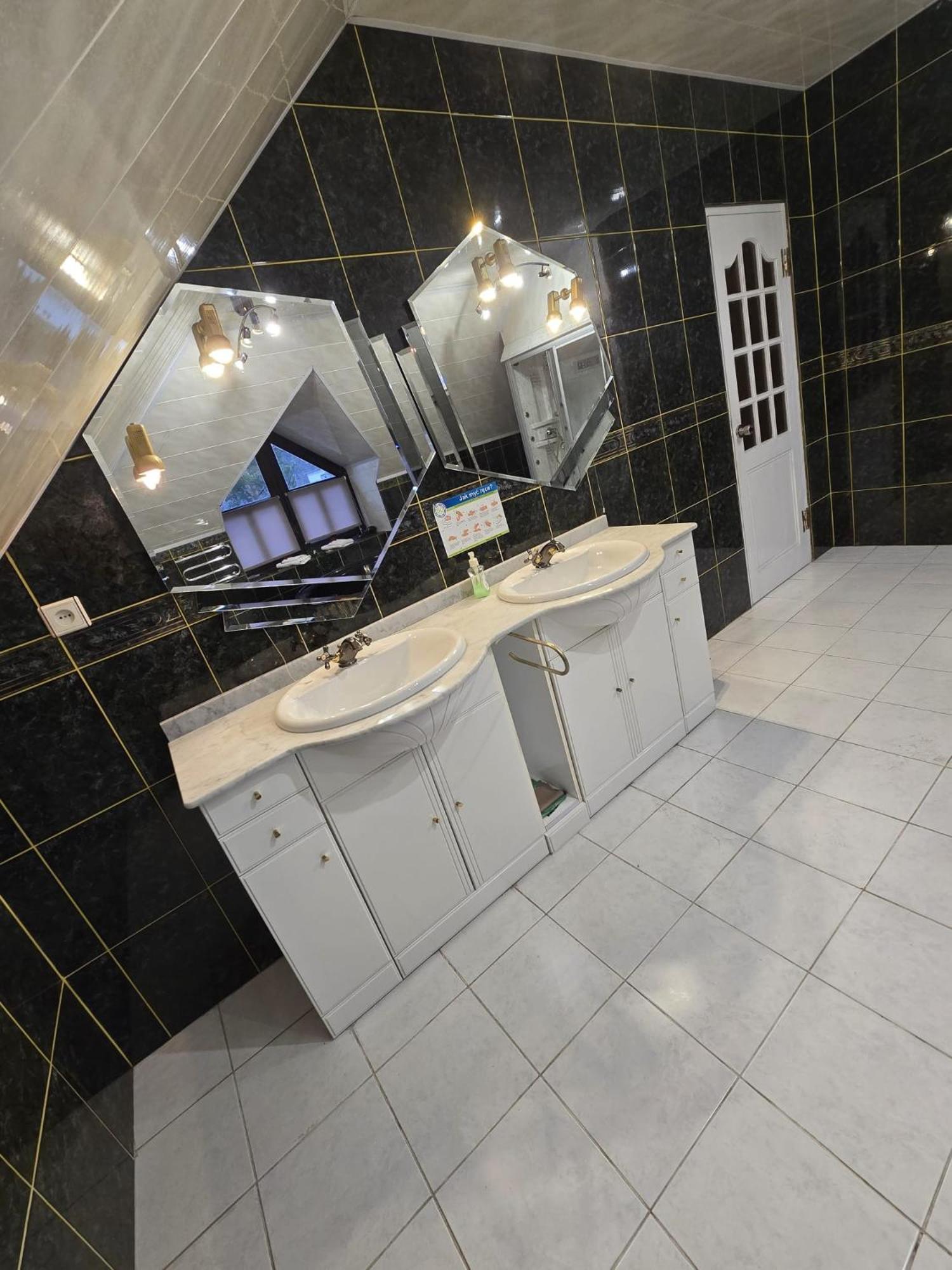 Dog Friendly Dom, Apartamenty Wichrowe Wzgorza Z Basenem Brenna Ustron Kültér fotó